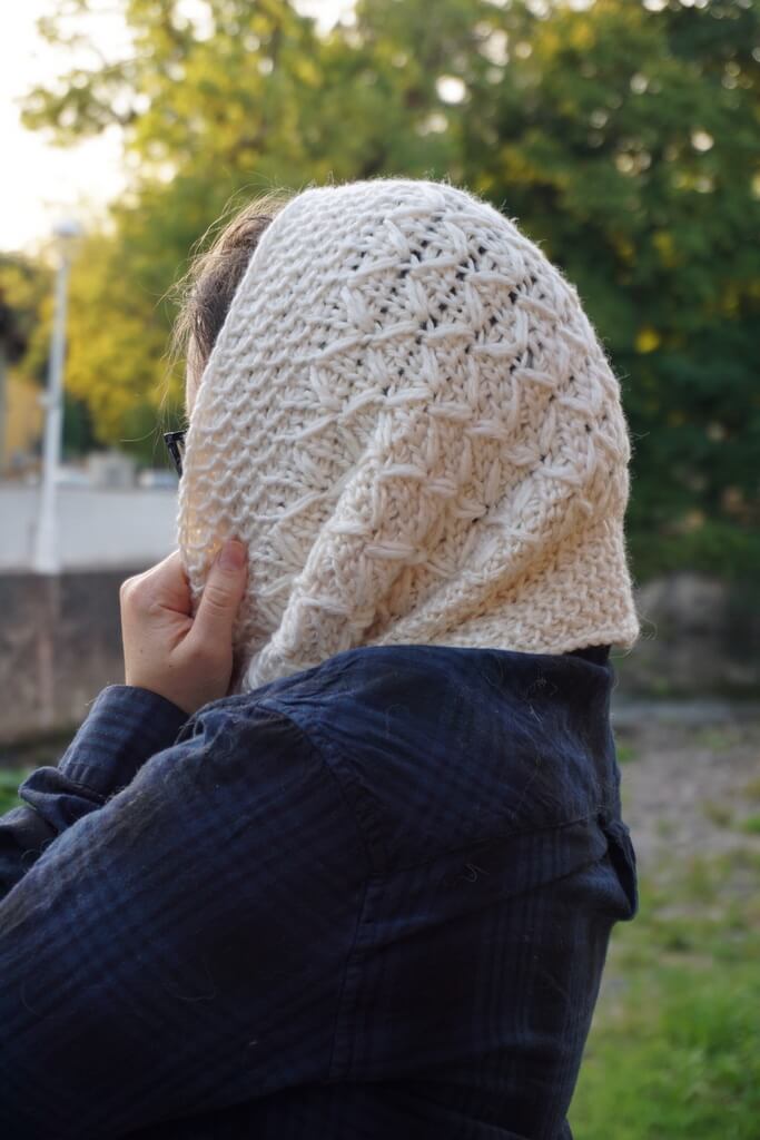 Adult Beginner Tunisian Crochet - Around the Table Yarns